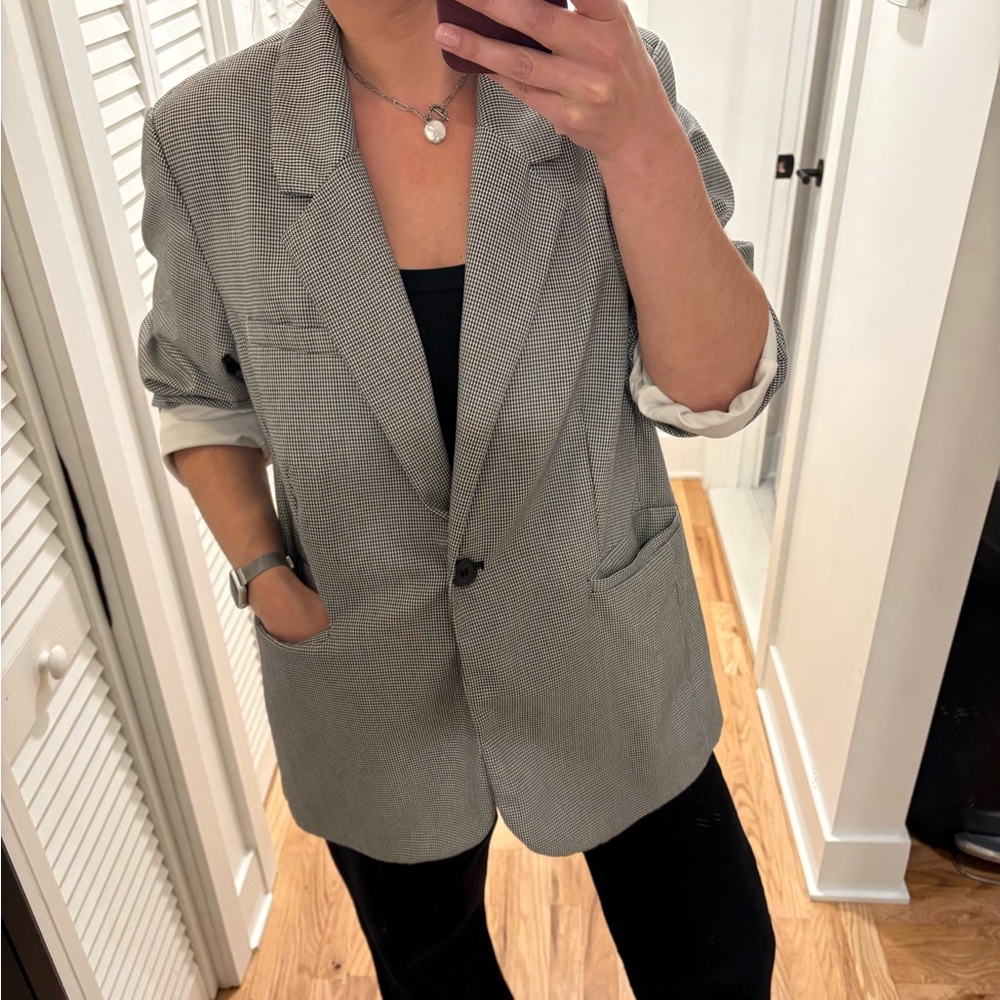 Women's Oversized Houndstooth Blazer - image 1